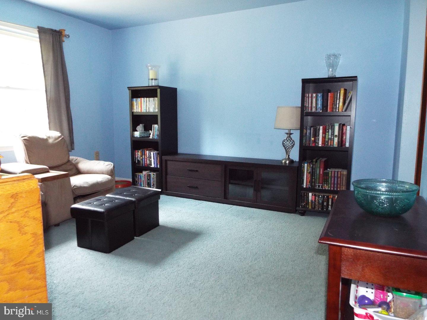 LAKE WYNONAH - Residential