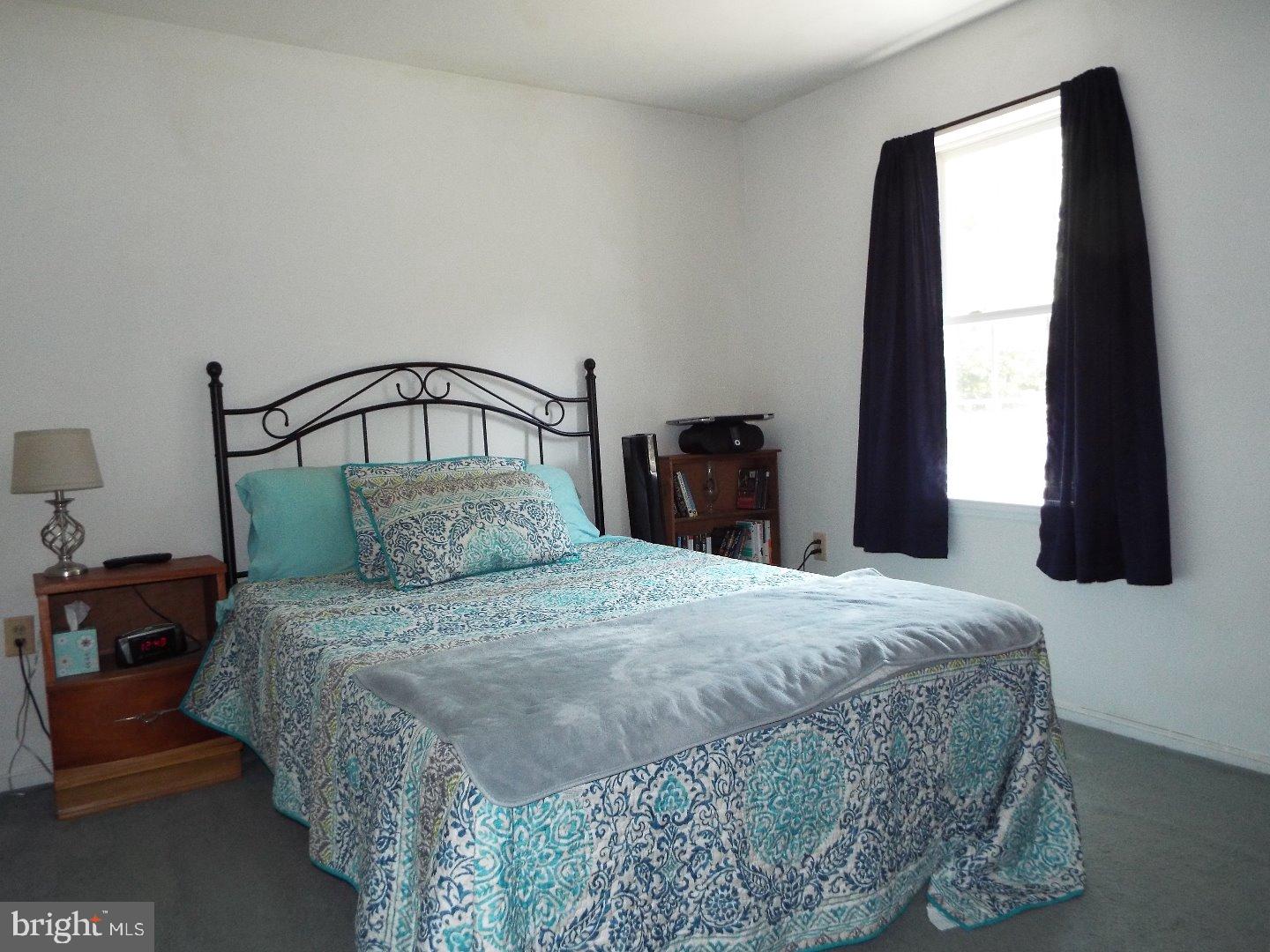 LAKE WYNONAH - Residential