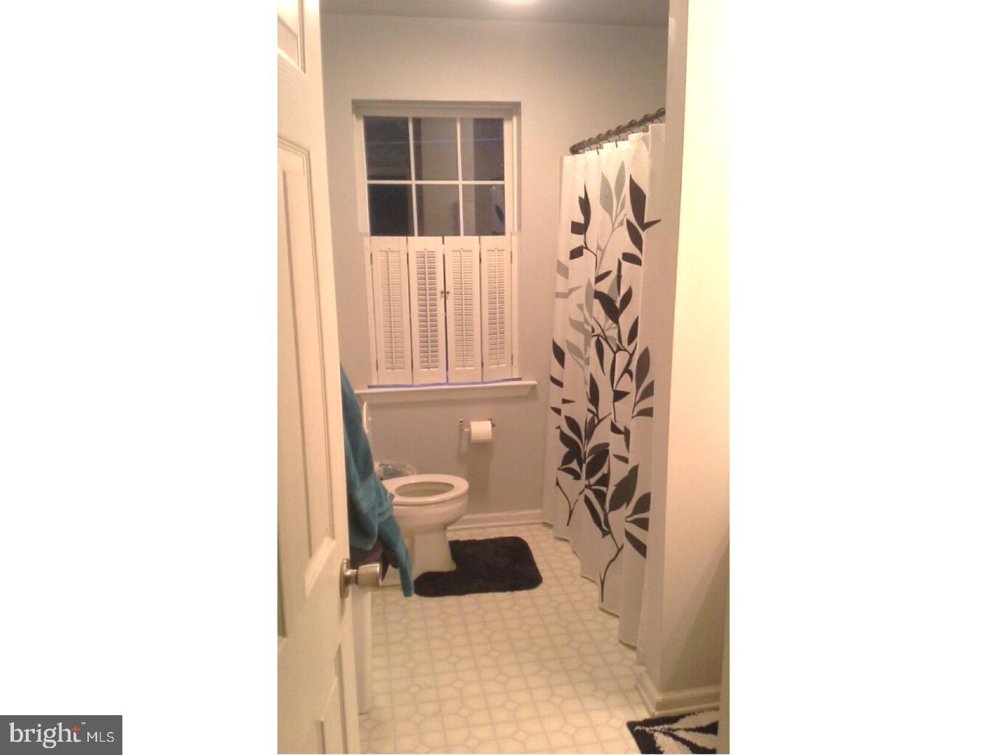 LAKE WYNONAH - Residential