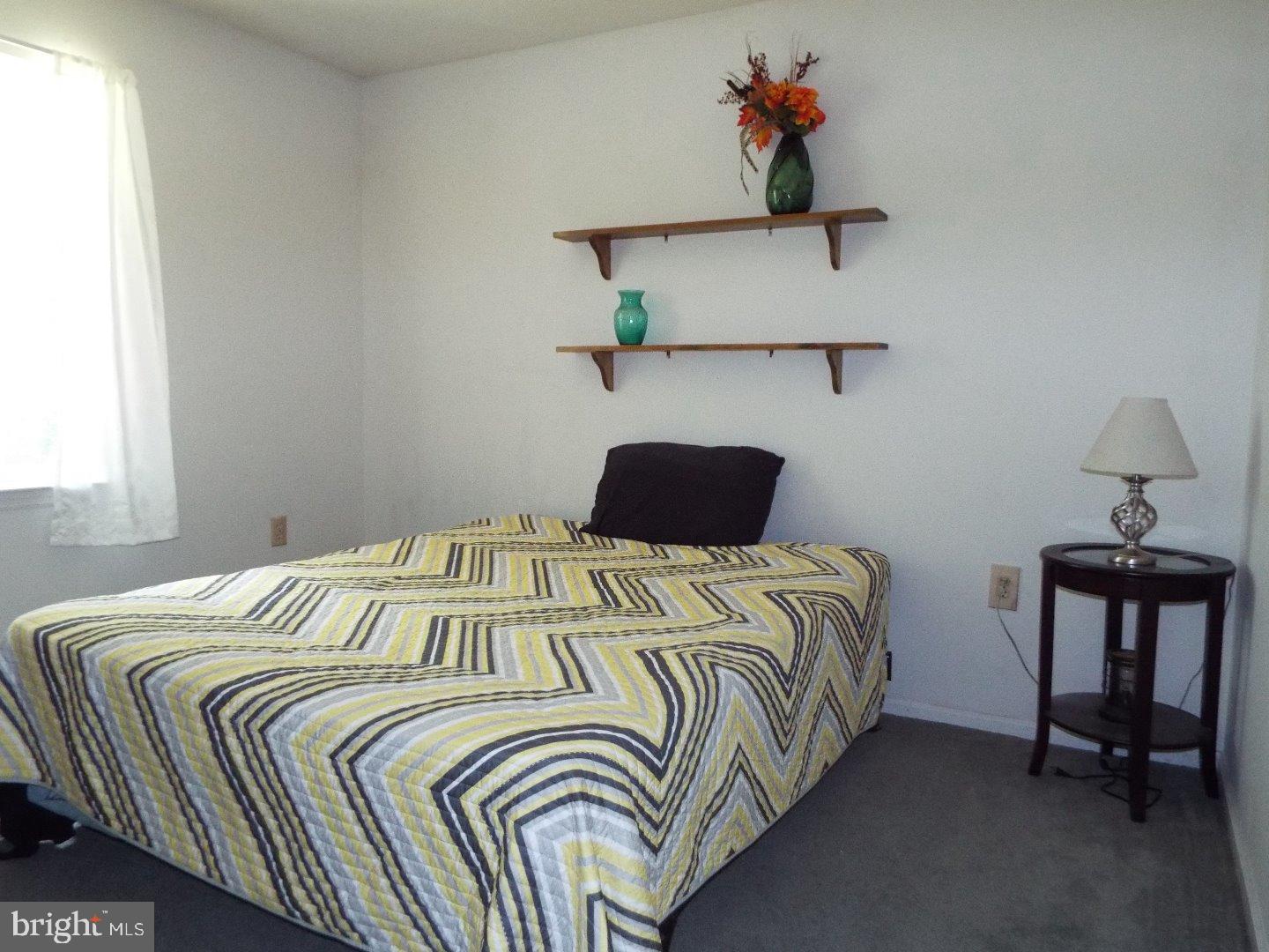 LAKE WYNONAH - Residential