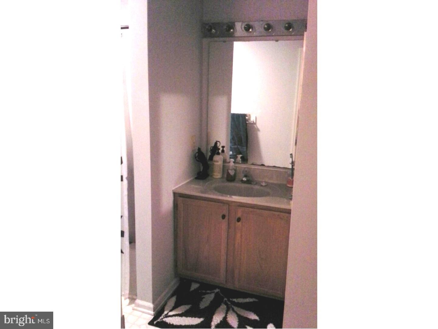 LAKE WYNONAH - Residential