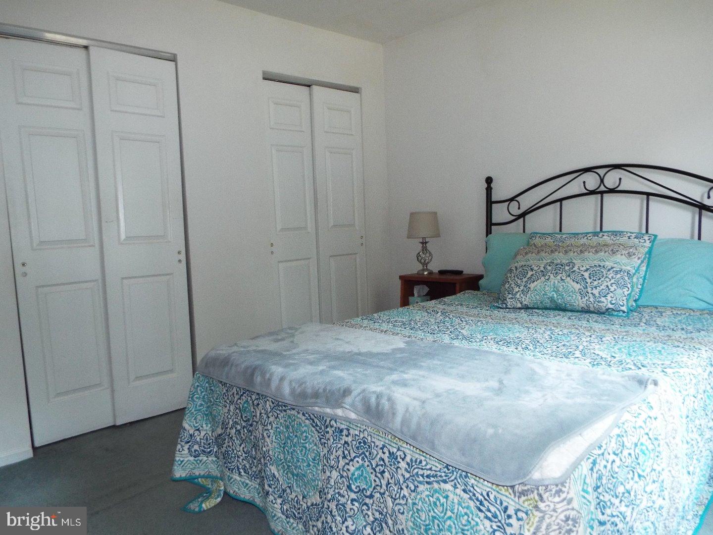 LAKE WYNONAH - Residential