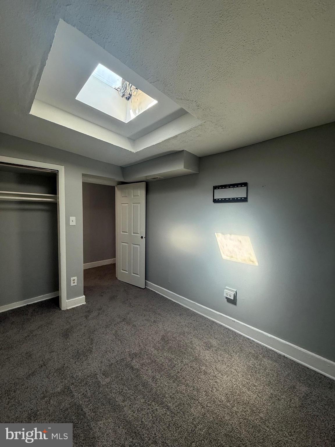 LEXINGTON - Residential Lease