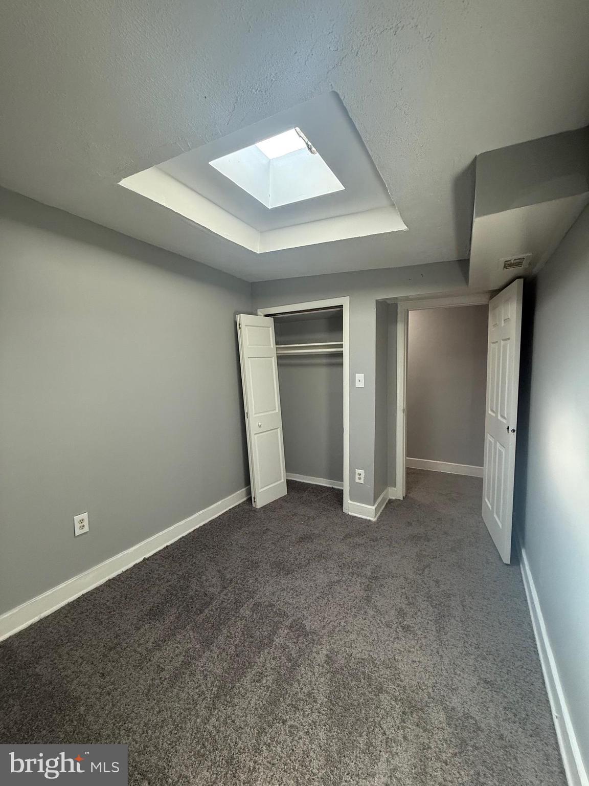 LEXINGTON - Residential Lease