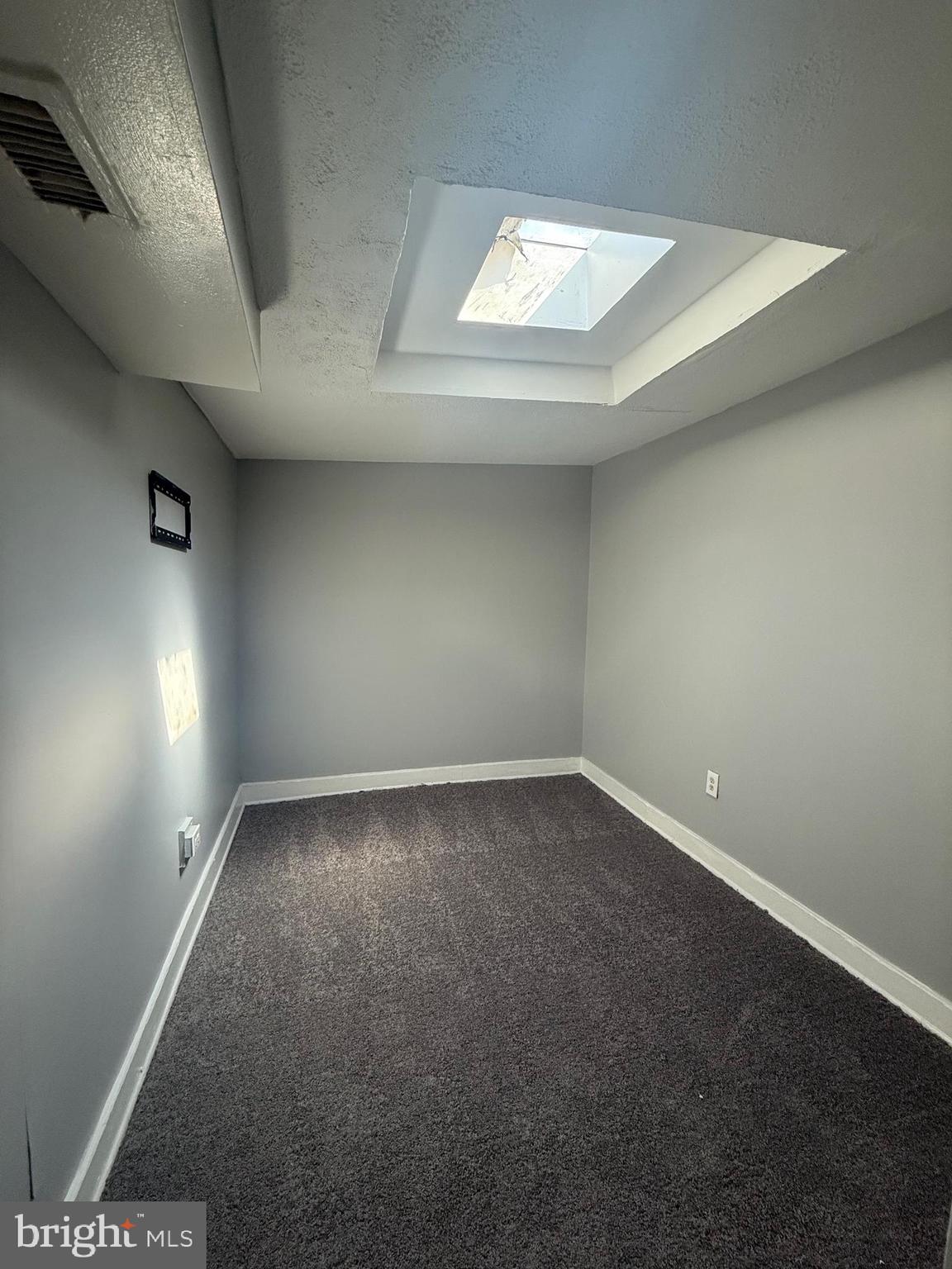LEXINGTON - Residential Lease