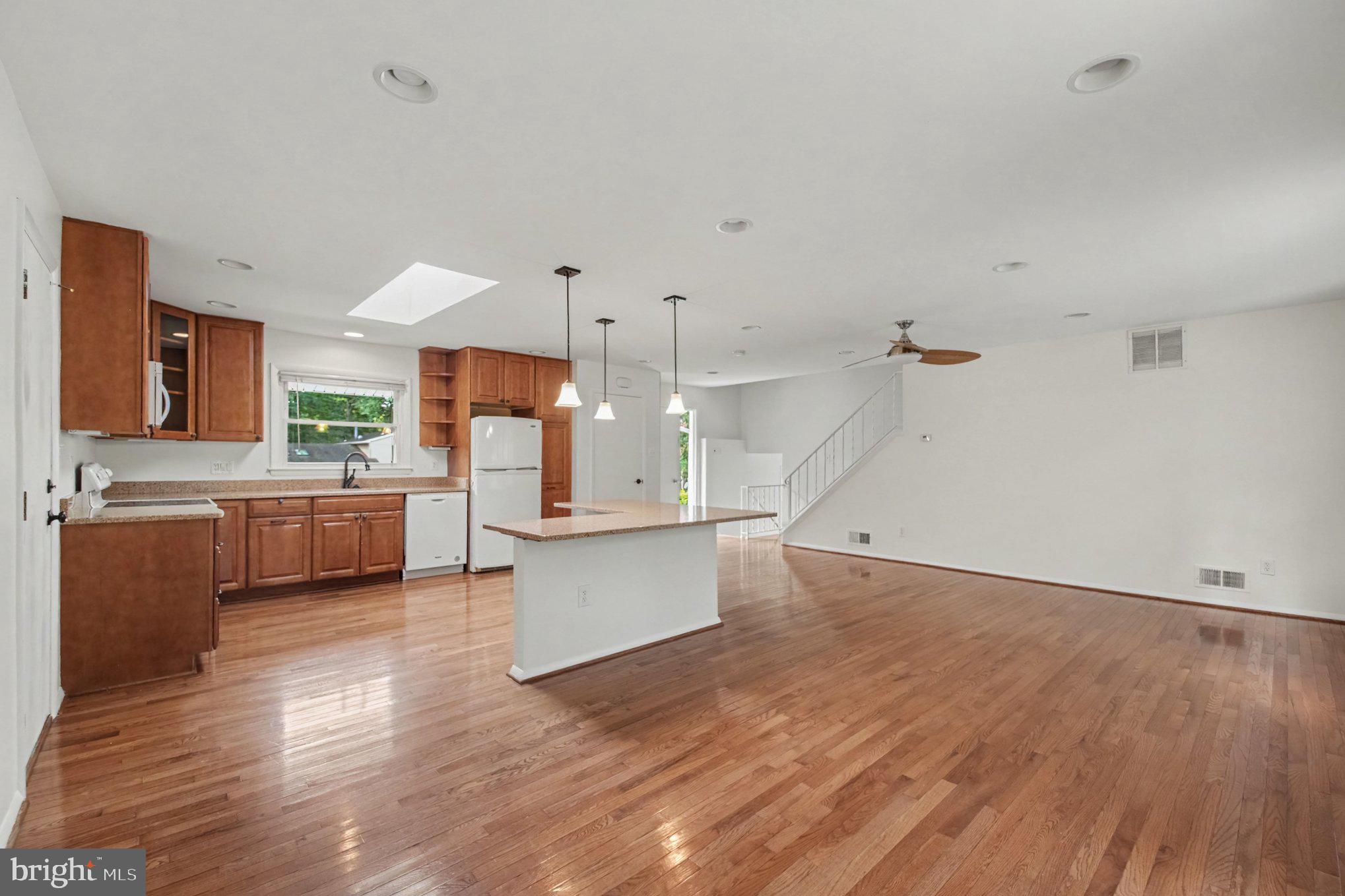 9302 ASHMEADE DRIVE