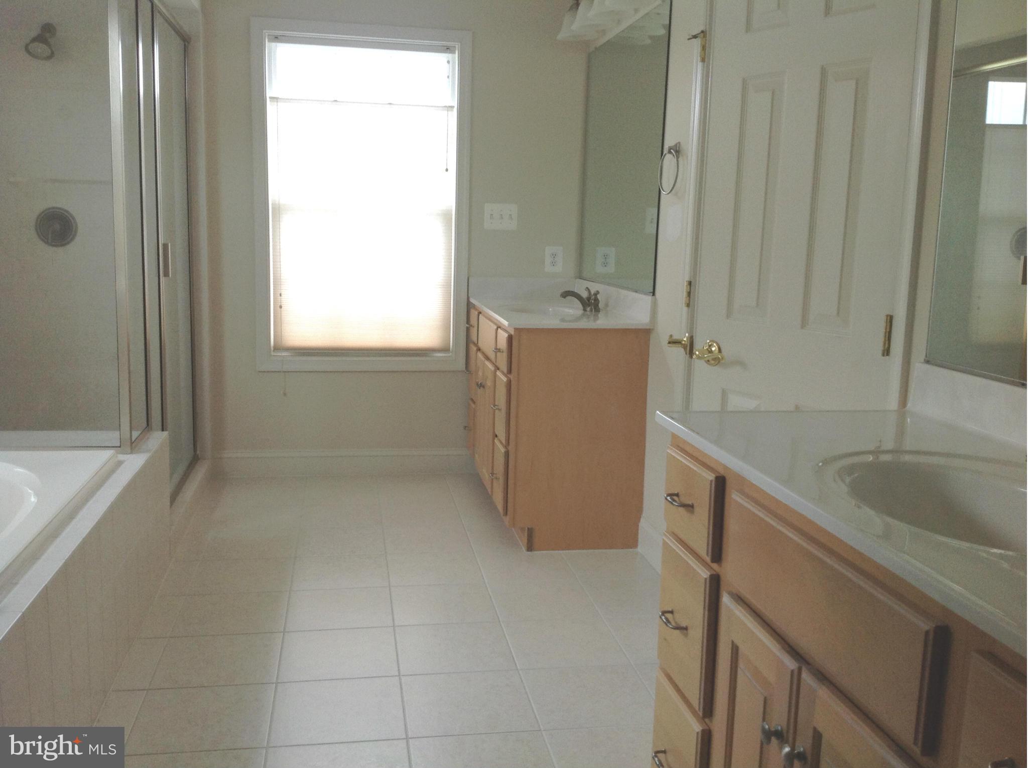 LAKE HOLIDAY ESTATES - Residential Lease