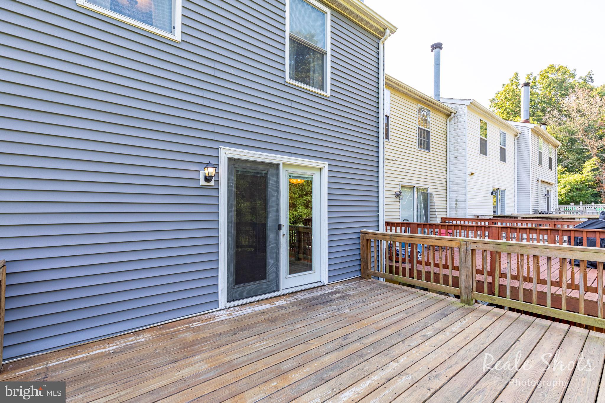 RIVERSIDE - Residential