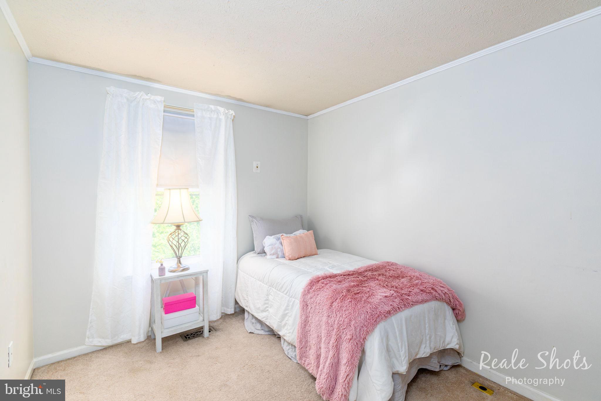 RIVERSIDE - Residential