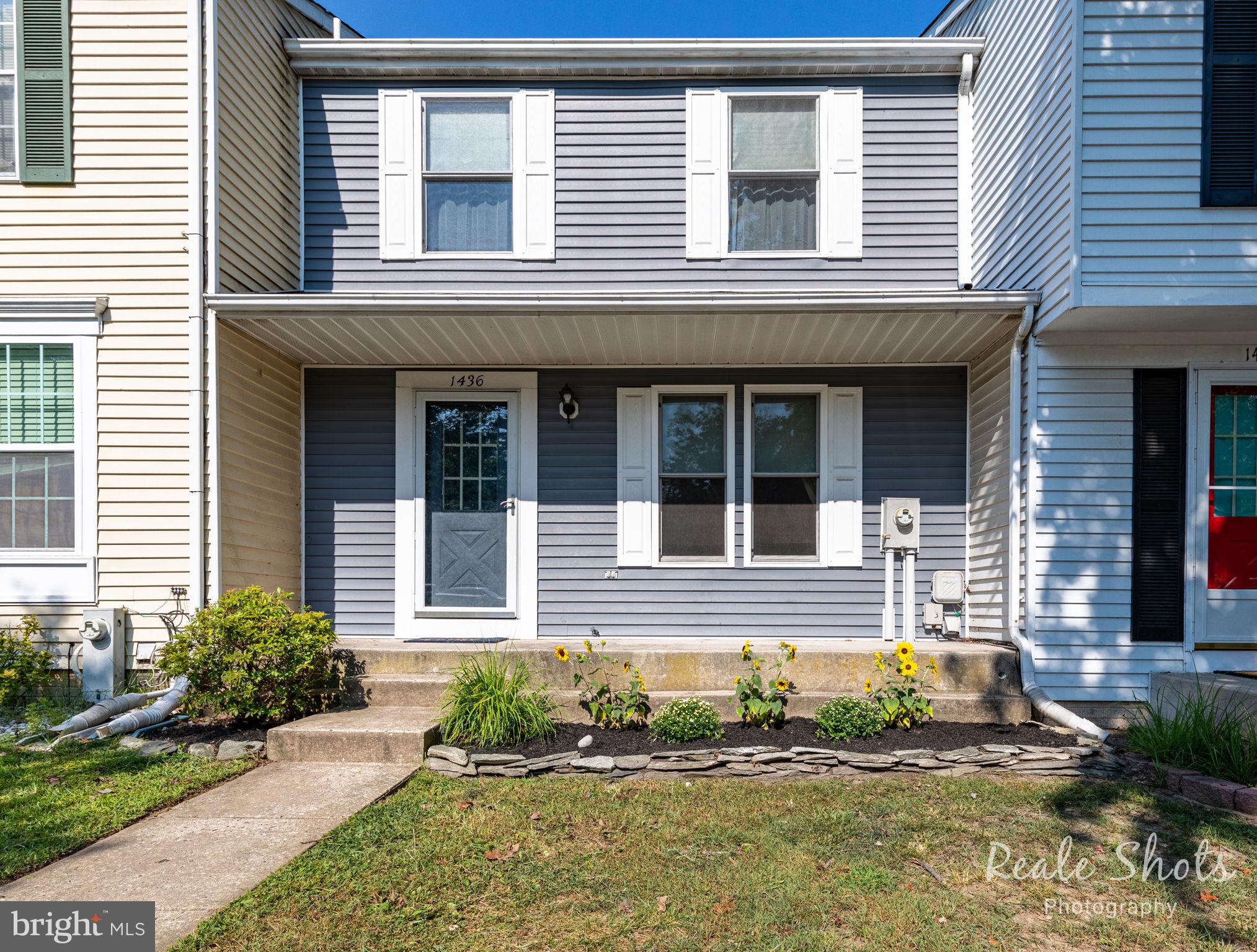 RIVERSIDE - Residential