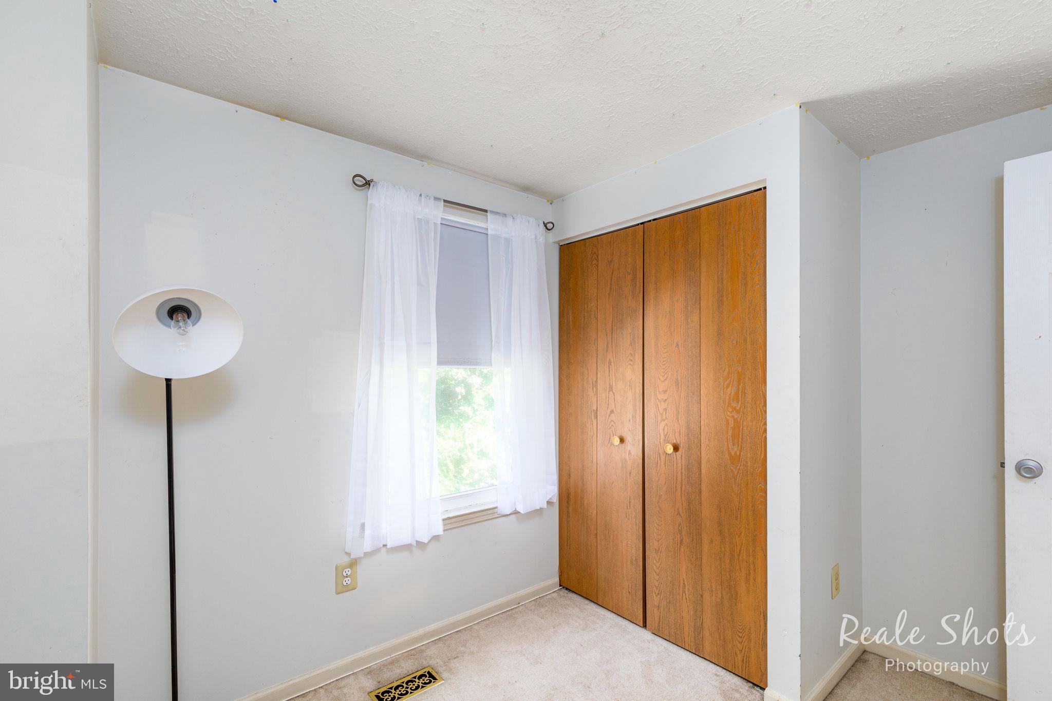 RIVERSIDE - Residential