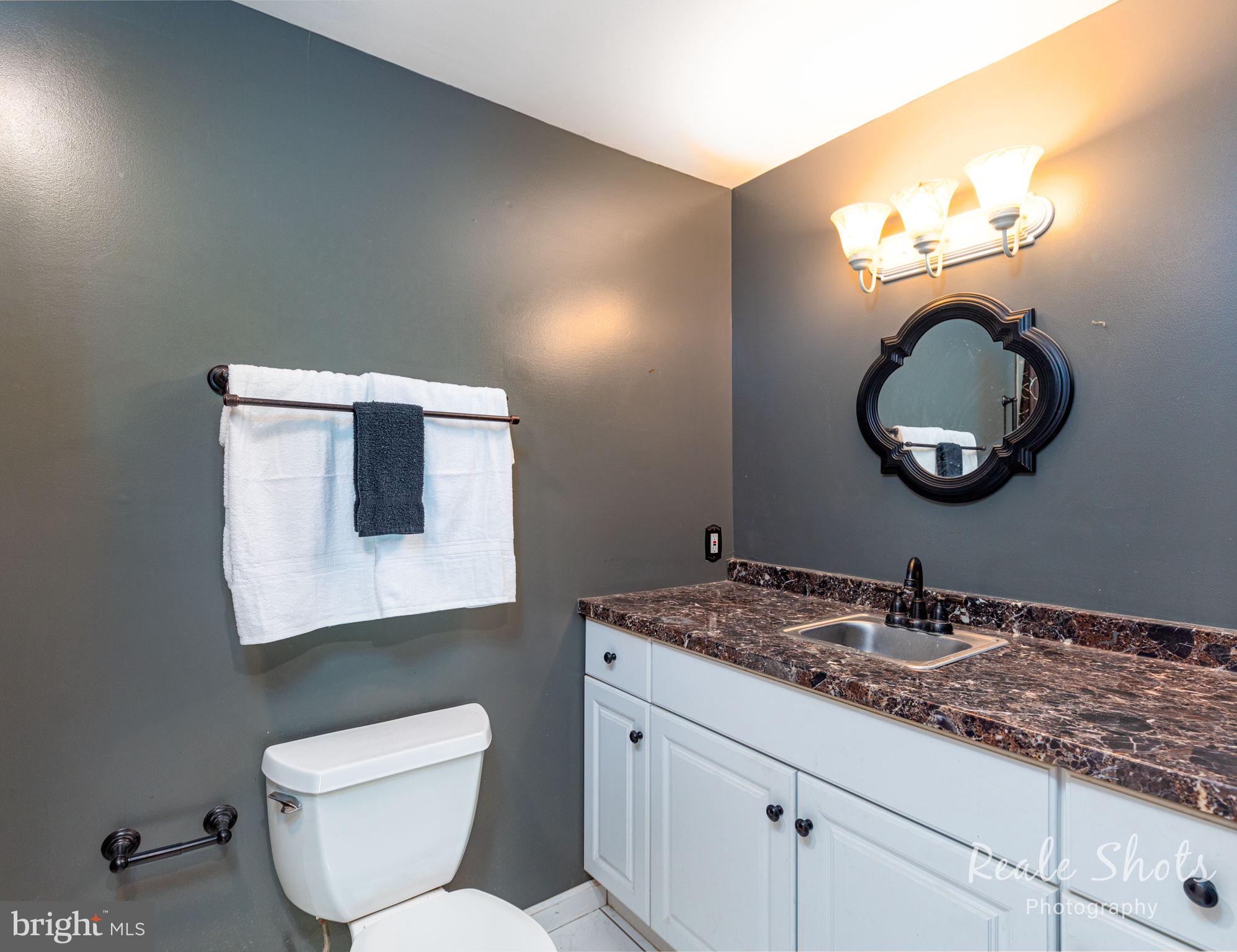 RIVERSIDE - Residential