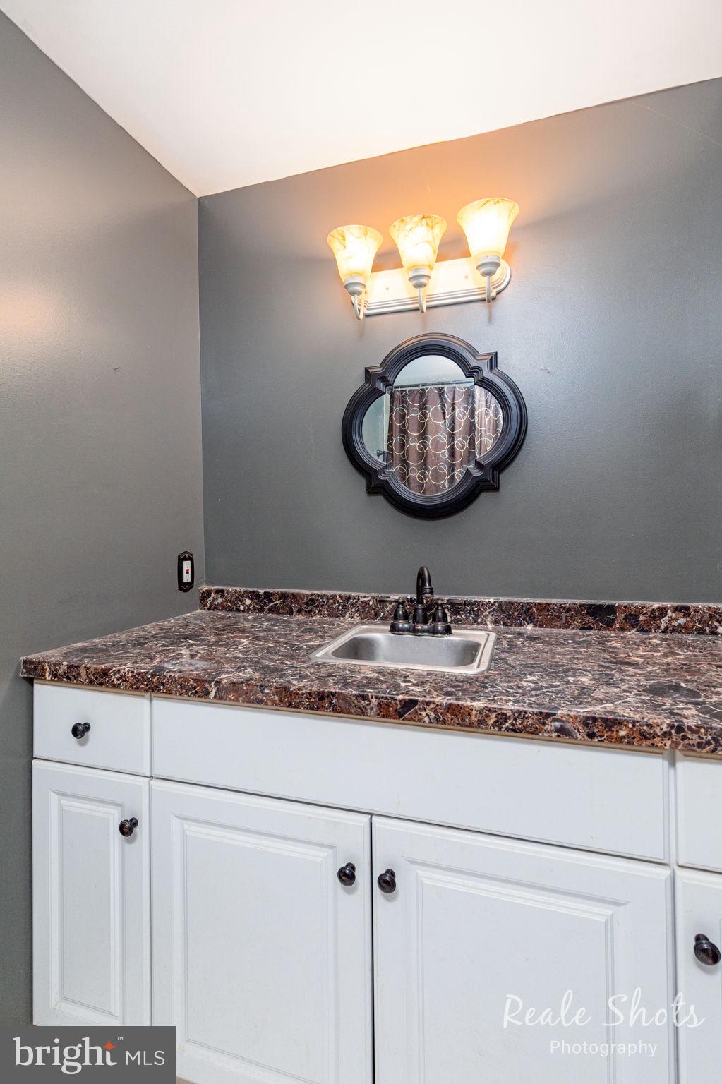 RIVERSIDE - Residential