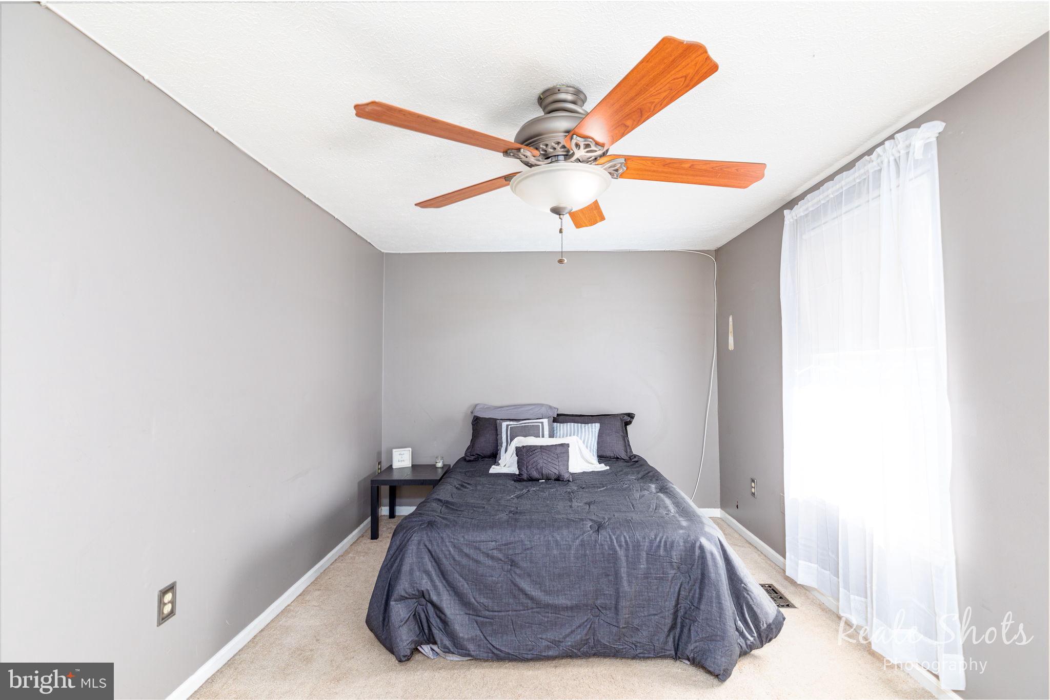 RIVERSIDE - Residential