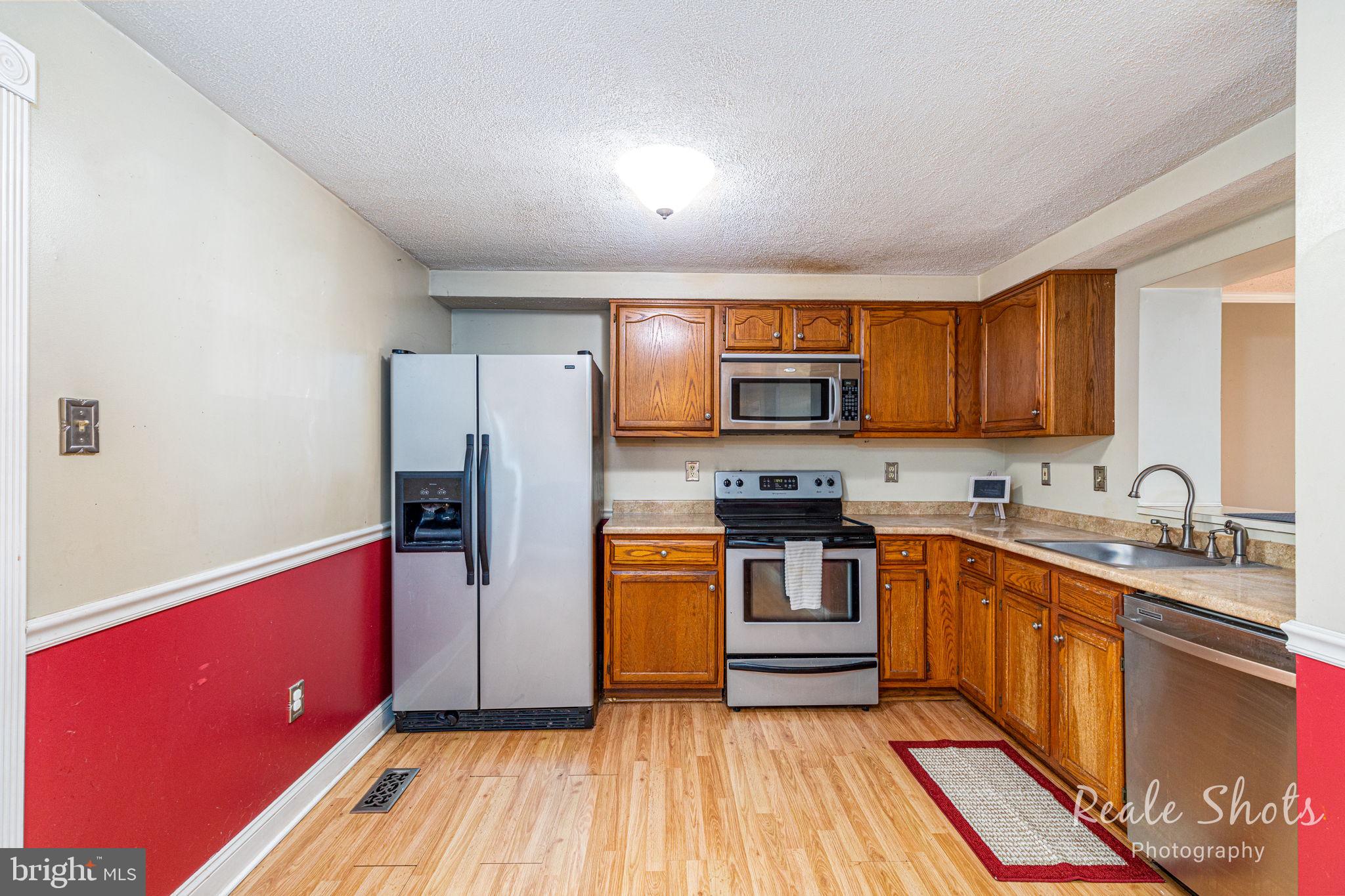 RIVERSIDE - Residential