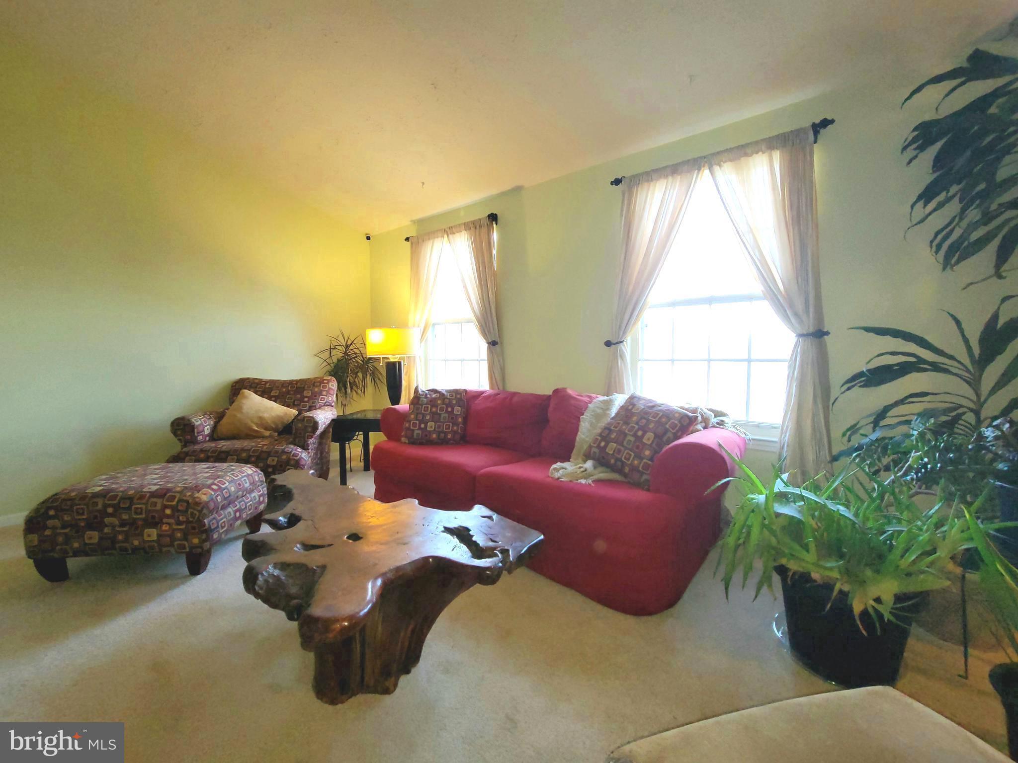 VILLAGE OF BYNUM RUN - Residential