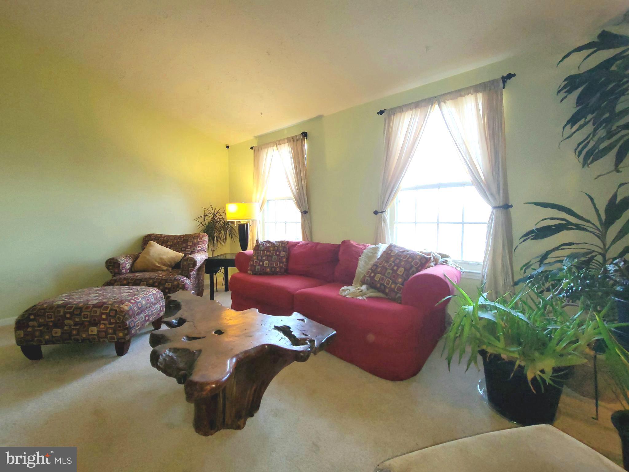 VILLAGE OF BYNUM RUN - Residential