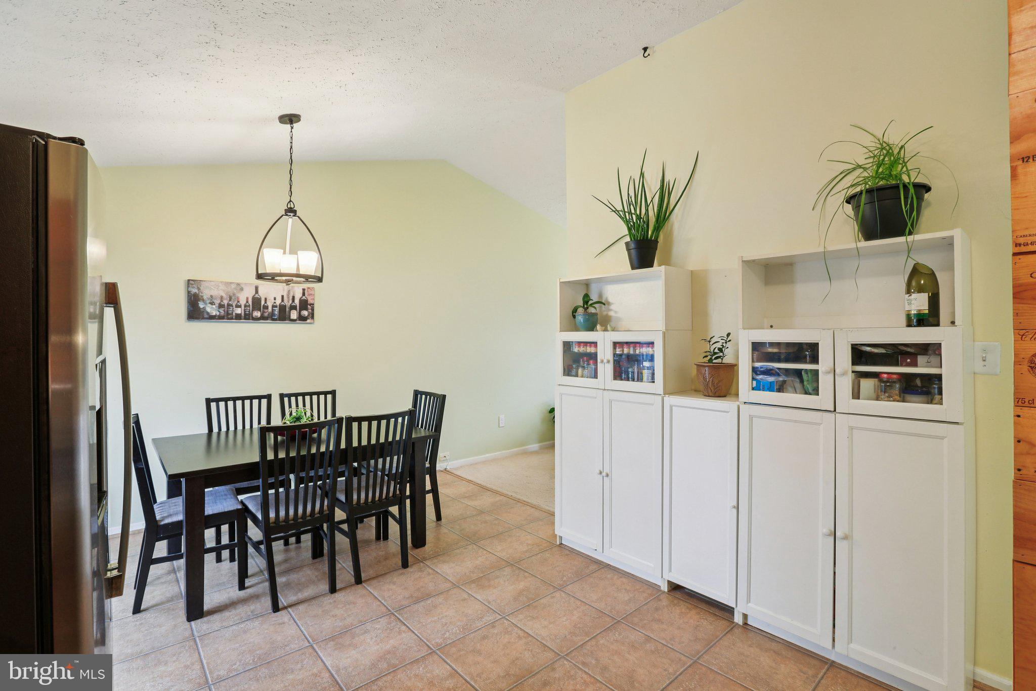 VILLAGE OF BYNUM RUN - Residential