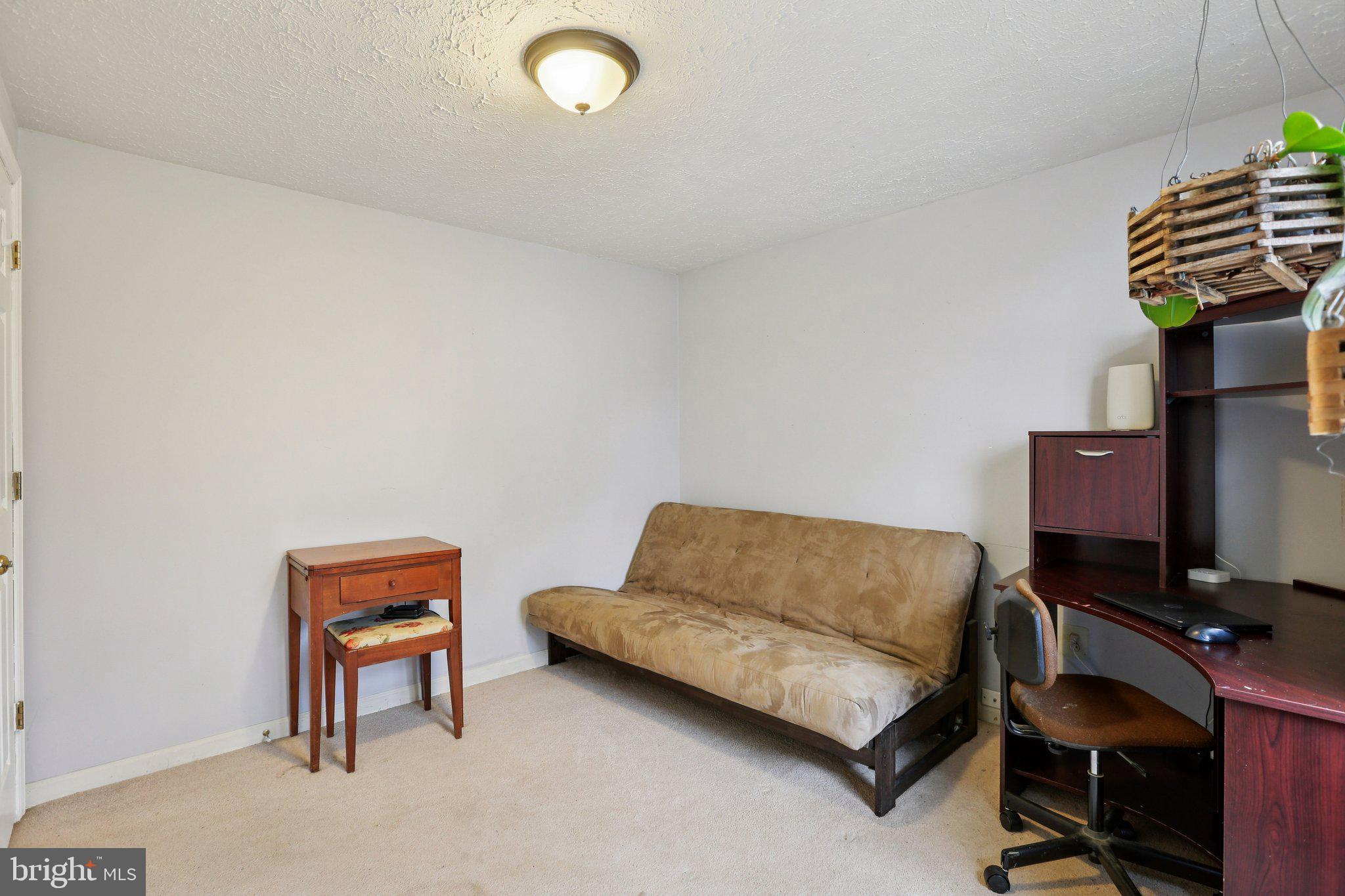 VILLAGE OF BYNUM RUN - Residential