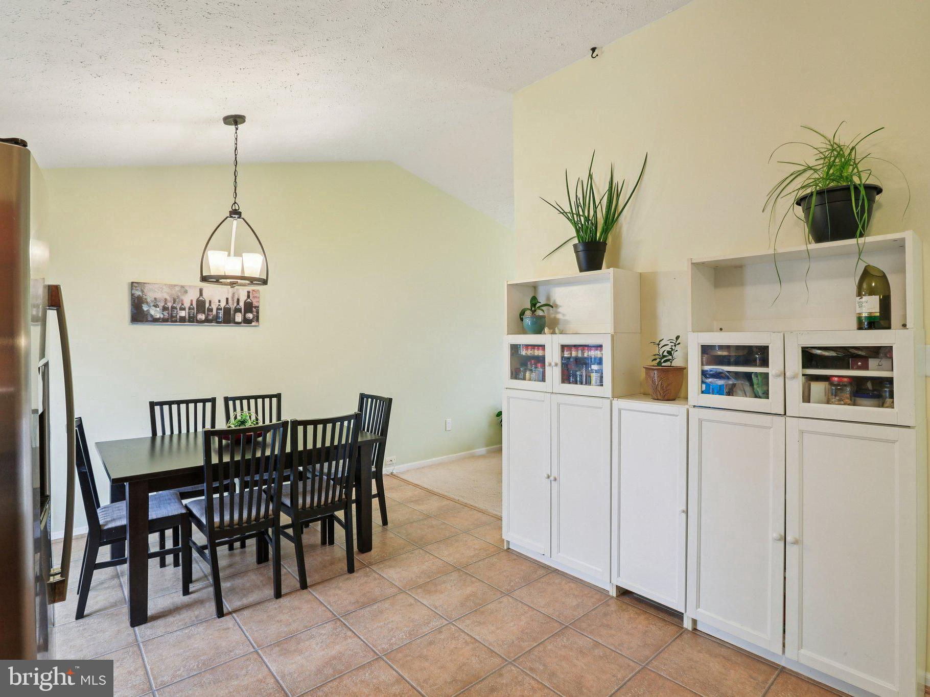 VILLAGE OF BYNUM RUN - Residential