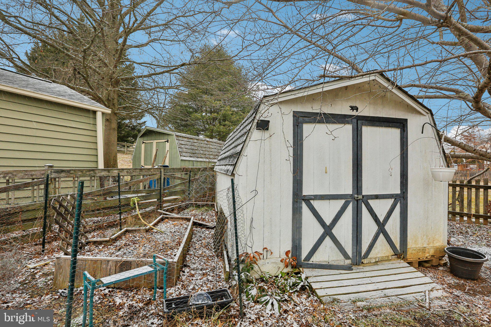 VILLAGE OF BYNUM RUN - Residential