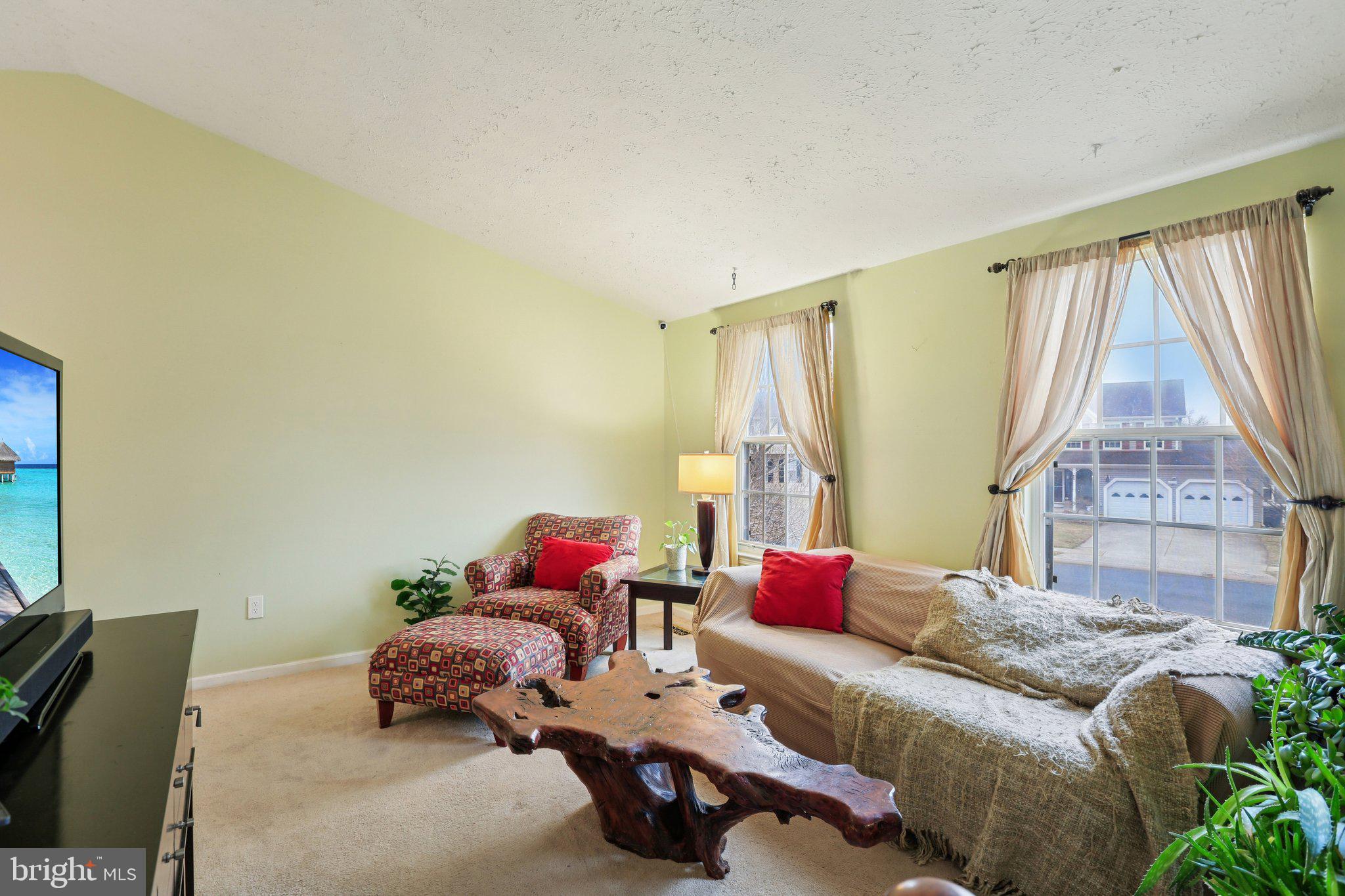 VILLAGE OF BYNUM RUN - Residential