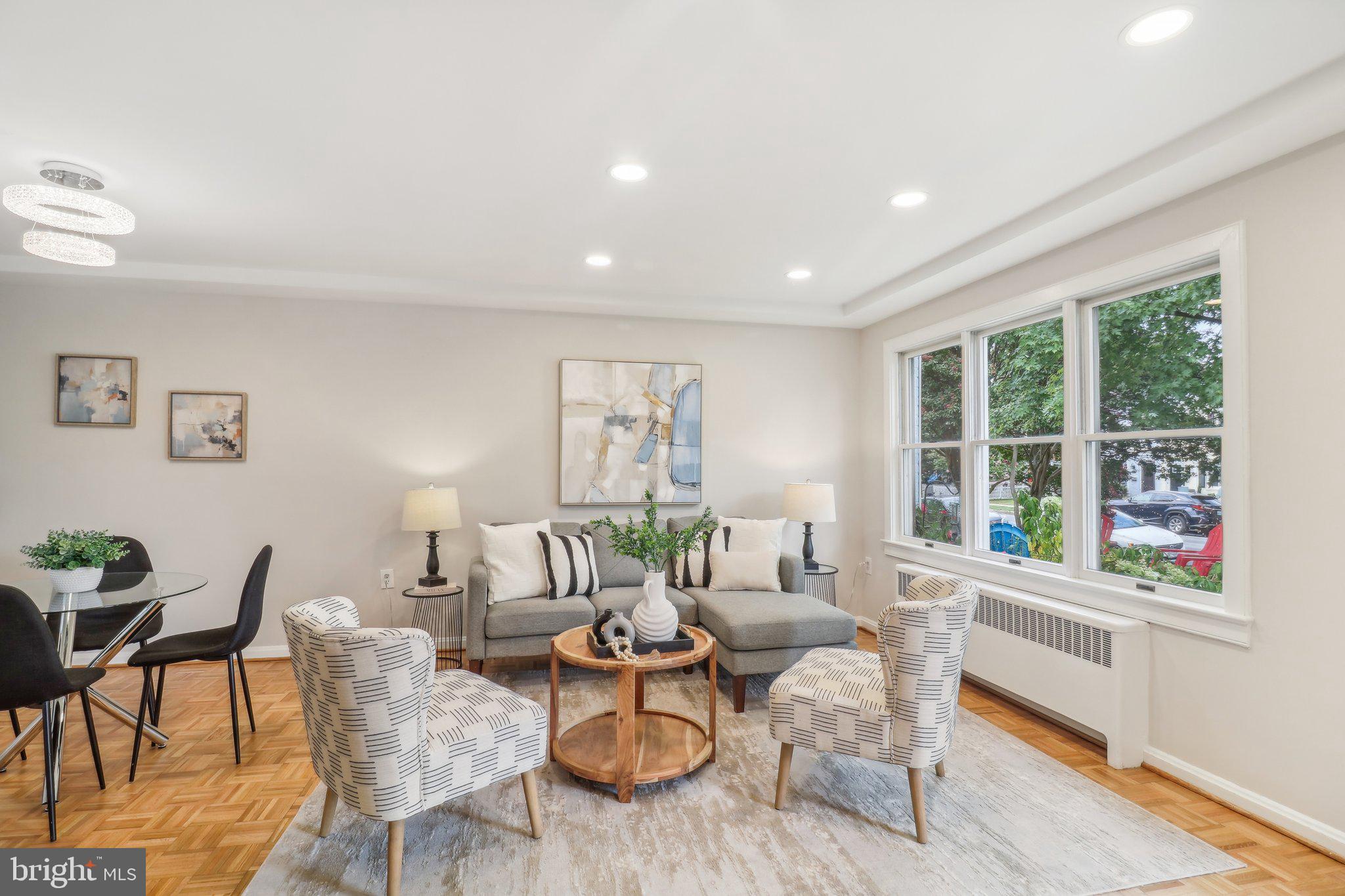 KENWOOD TOWERS - Residential