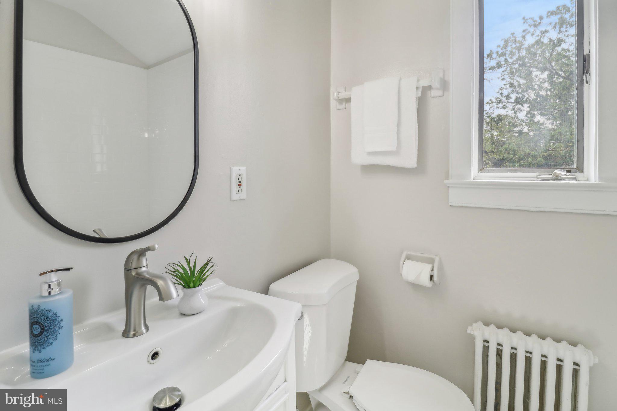 KENWOOD TOWERS - Residential