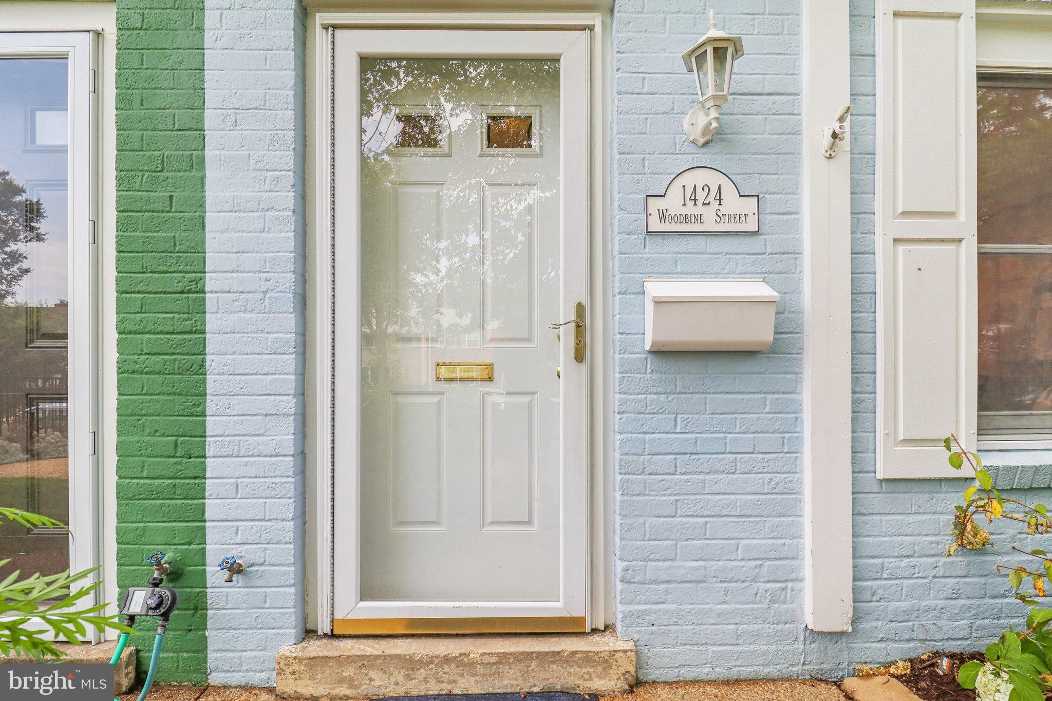 KENWOOD TOWERS - Residential