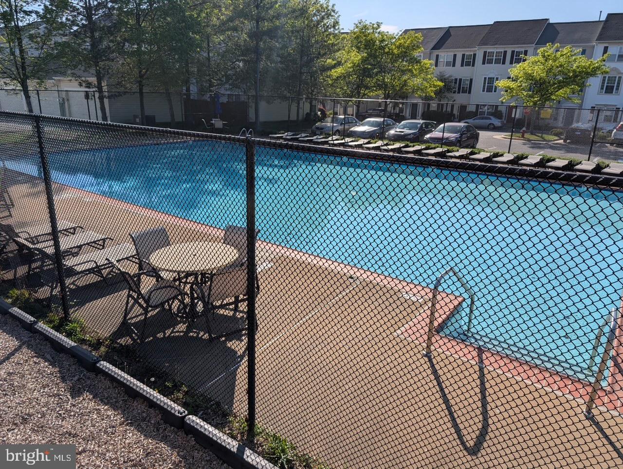 GROVEWOOD - Residential Lease