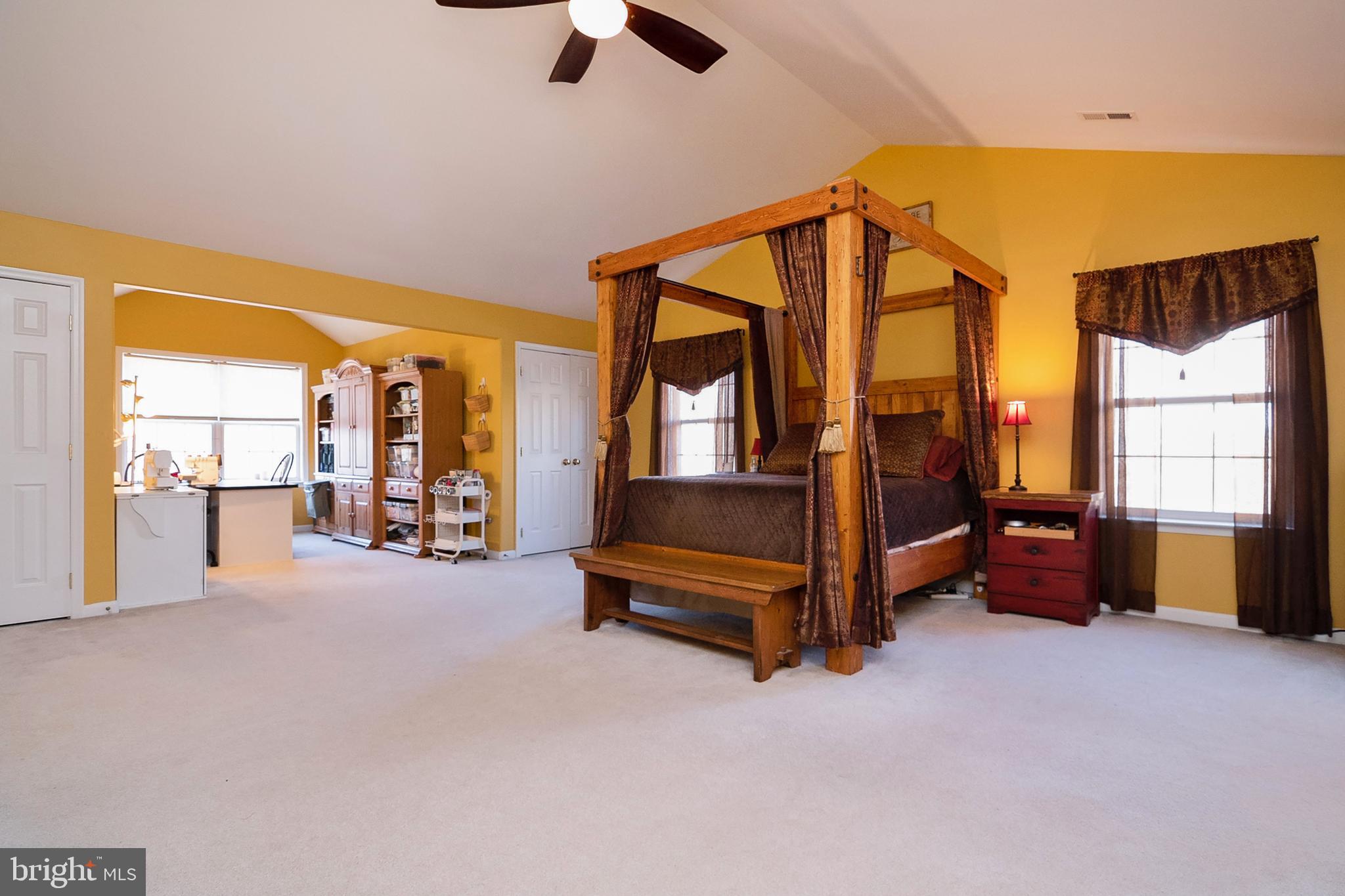 POPLAR HILLS - Residential