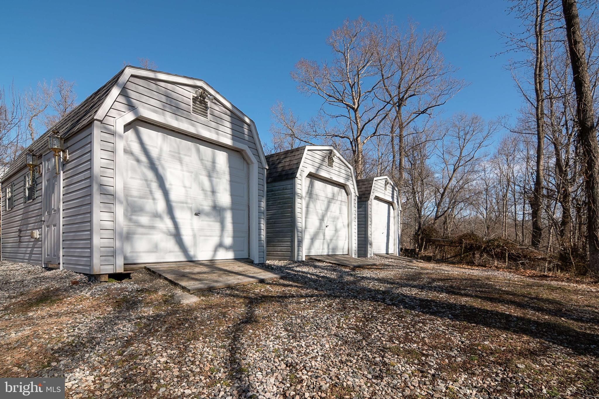 POPLAR HILLS - Residential