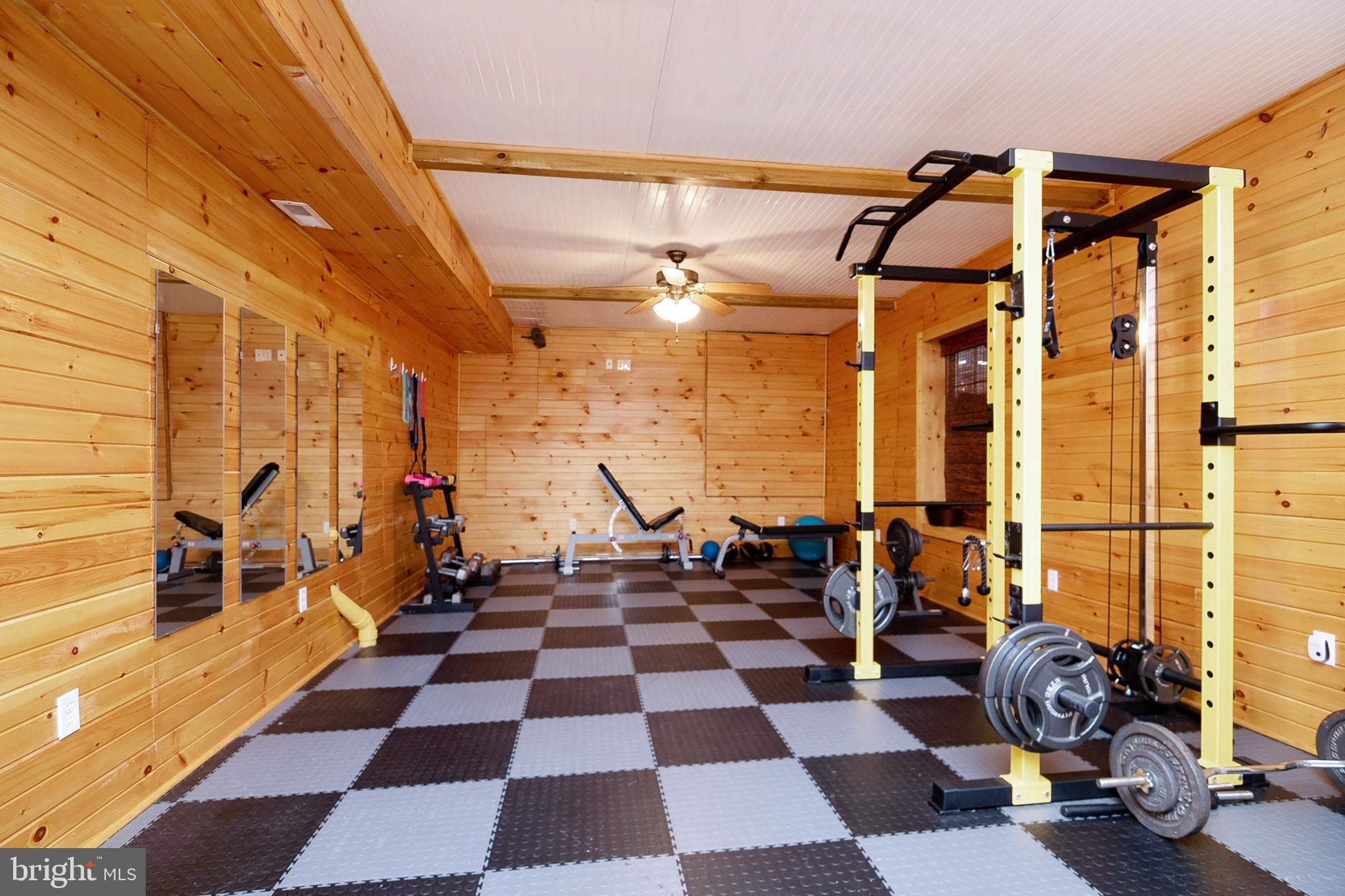 POPLAR HILLS - Residential