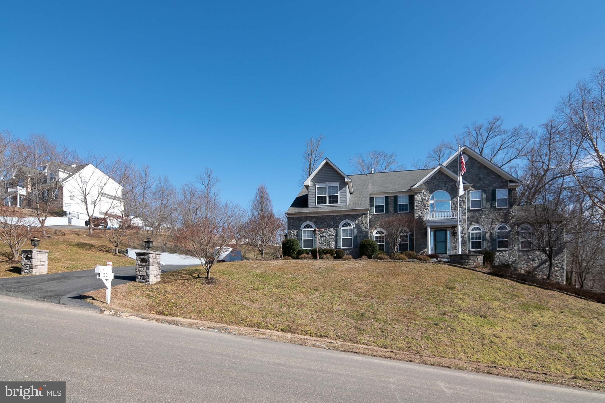 POPLAR HILLS - Residential