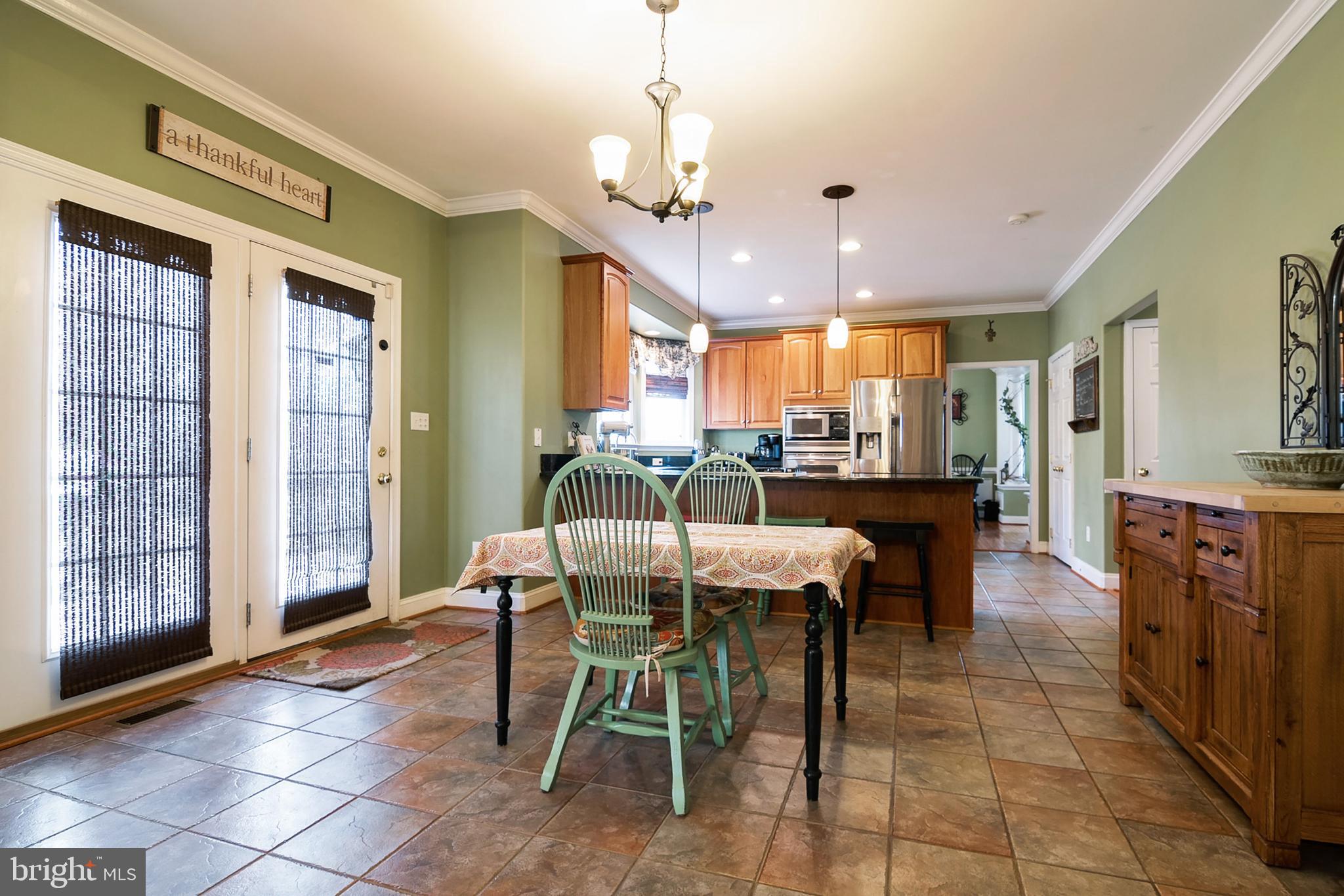 POPLAR HILLS - Residential