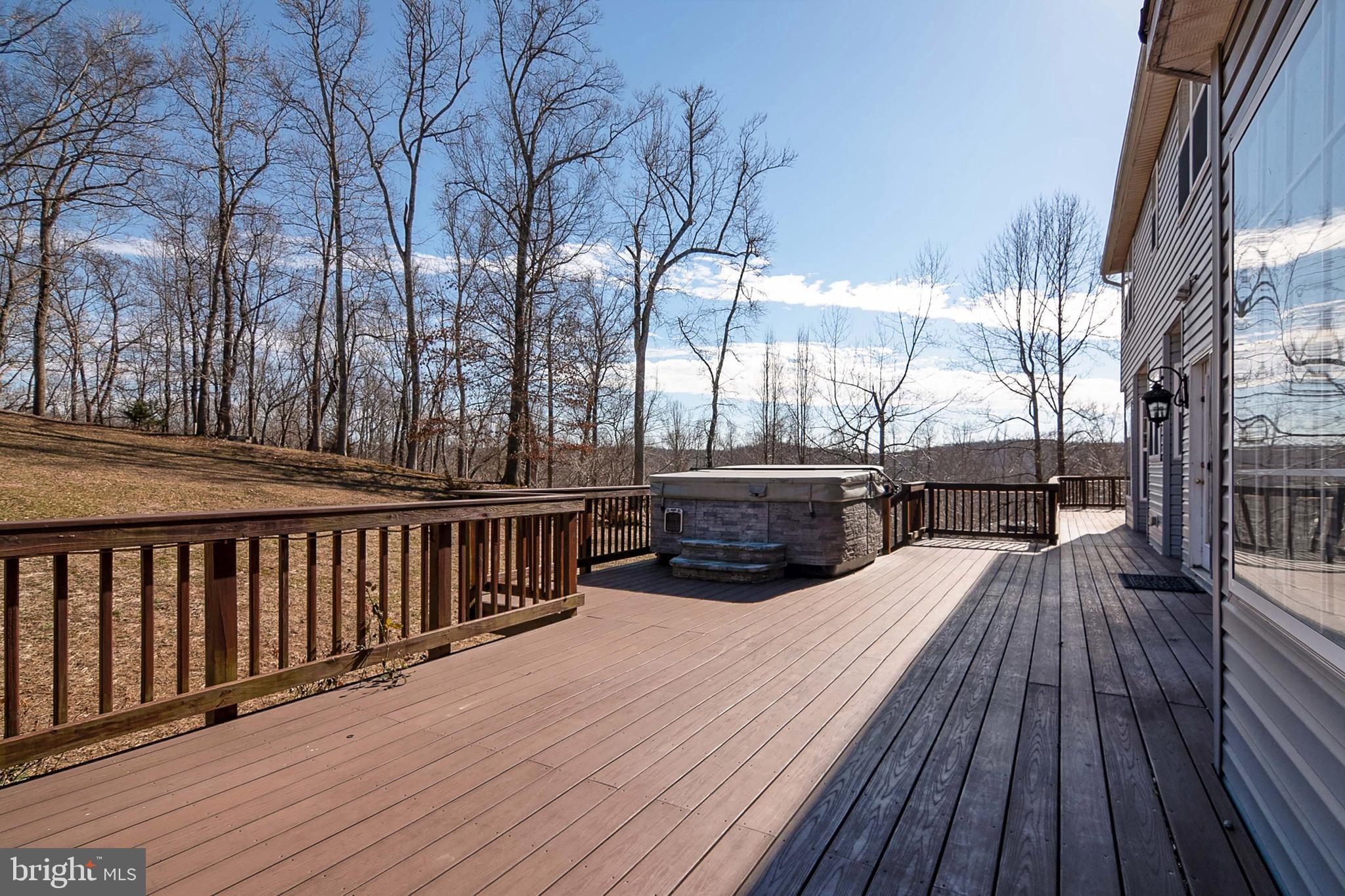 POPLAR HILLS - Residential