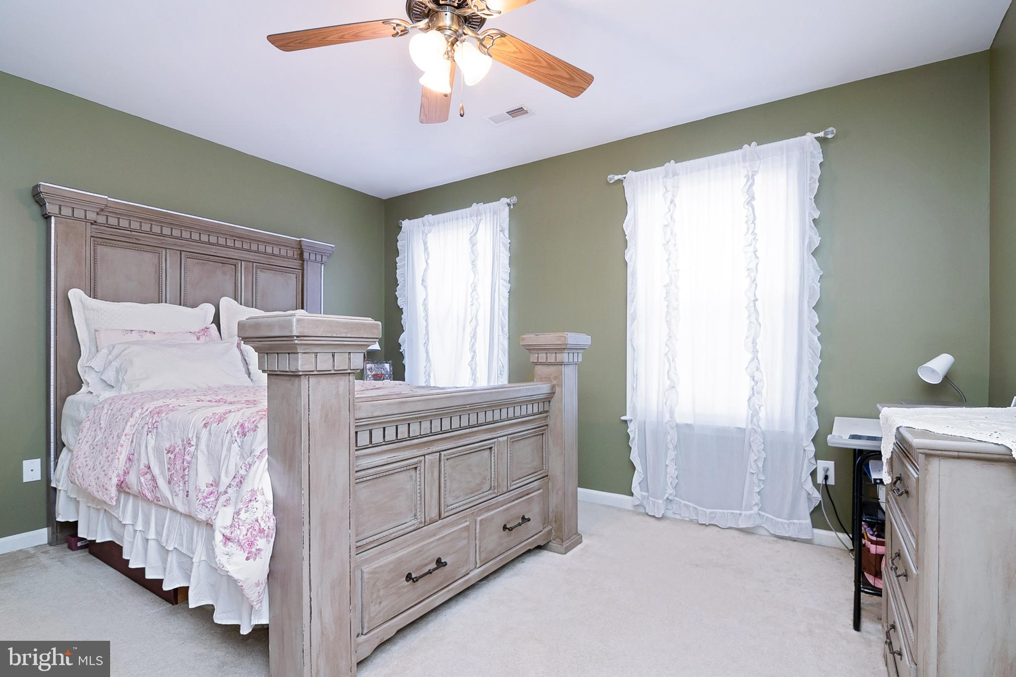 POPLAR HILLS - Residential