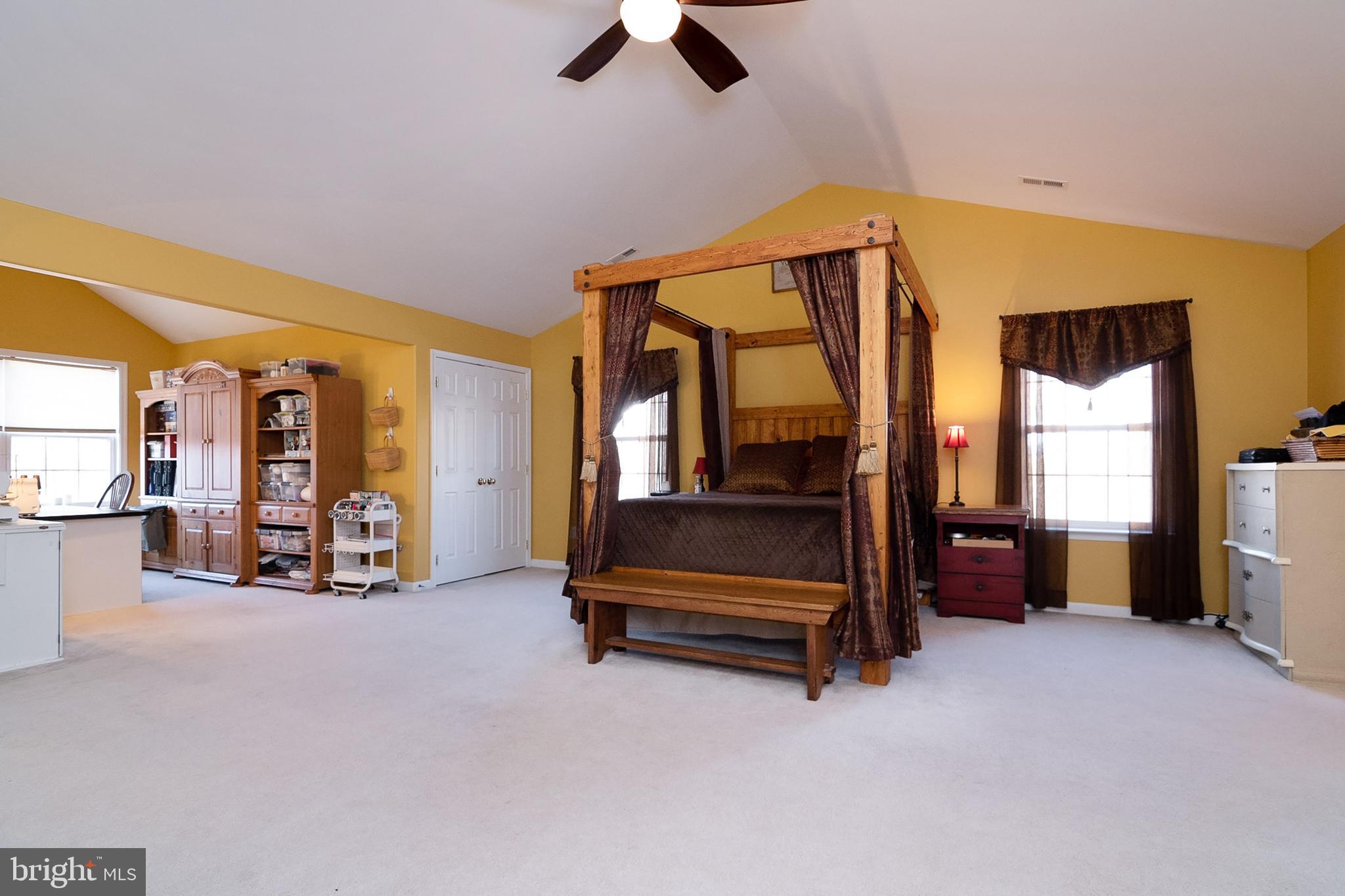 POPLAR HILLS - Residential