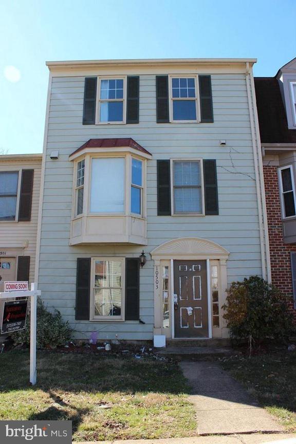 STONINGTON - Residential Lease