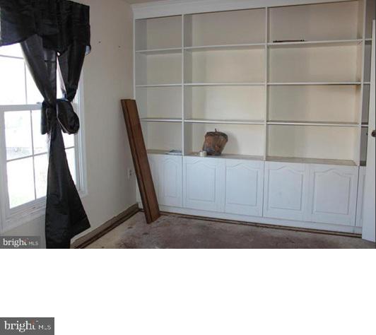 STONINGTON - Residential Lease