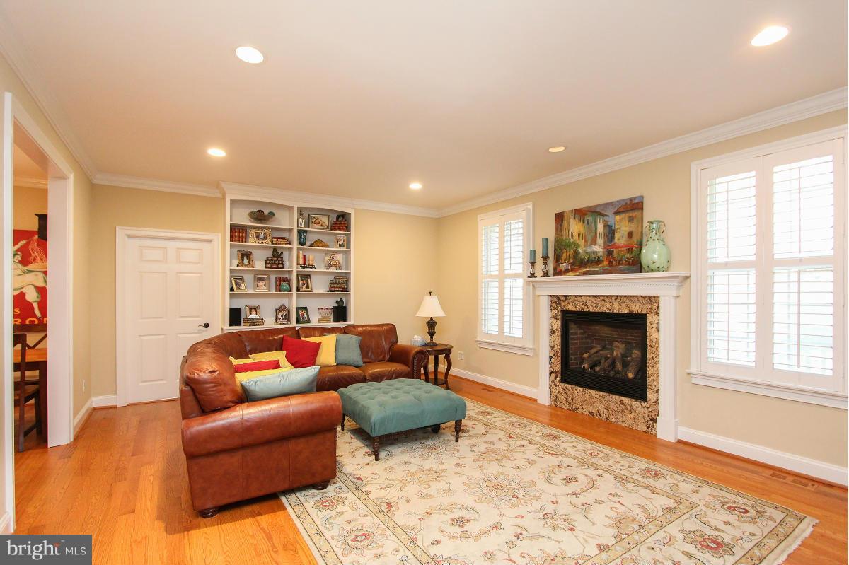 WEST CHEVY CHASE HEIGHTS - Residential