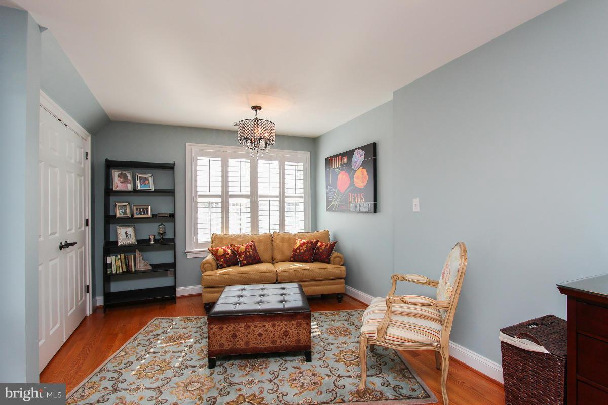 WEST CHEVY CHASE HEIGHTS - Residential