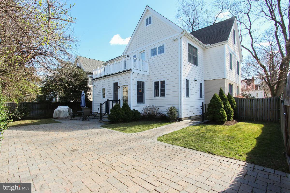 WEST CHEVY CHASE HEIGHTS - Residential