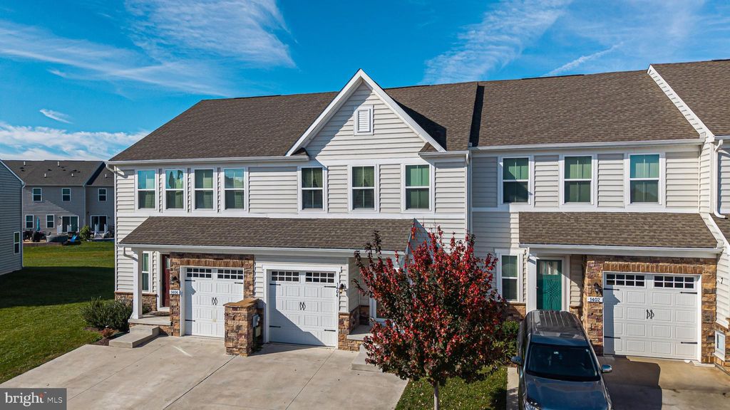 Photo of 1404 Flintshire Drive, MIDDLETOWN, DE 19709 (MLS # DENC2091972)