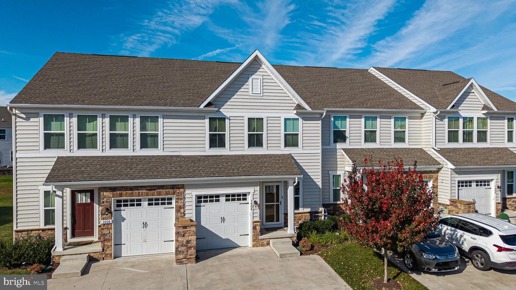 Photo of 1404 Flintshire Drive, MIDDLETOWN, DE 19709 (MLS # DENC2091972)