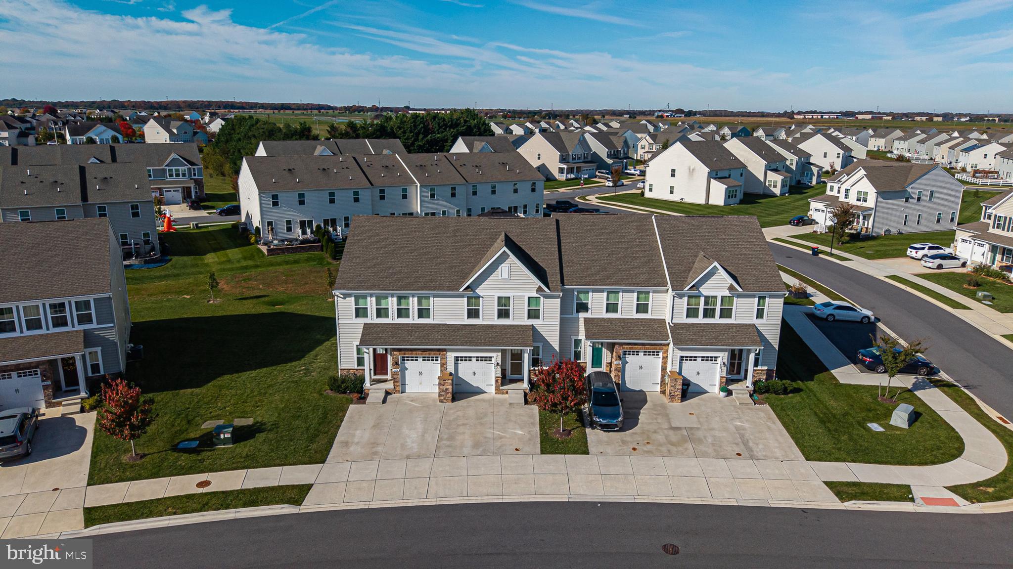1404 FLINTSHIRE DRIVE