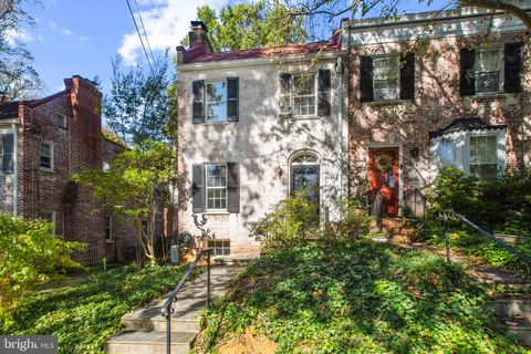 5025 V STREET NW WASHINGTON DC 20007