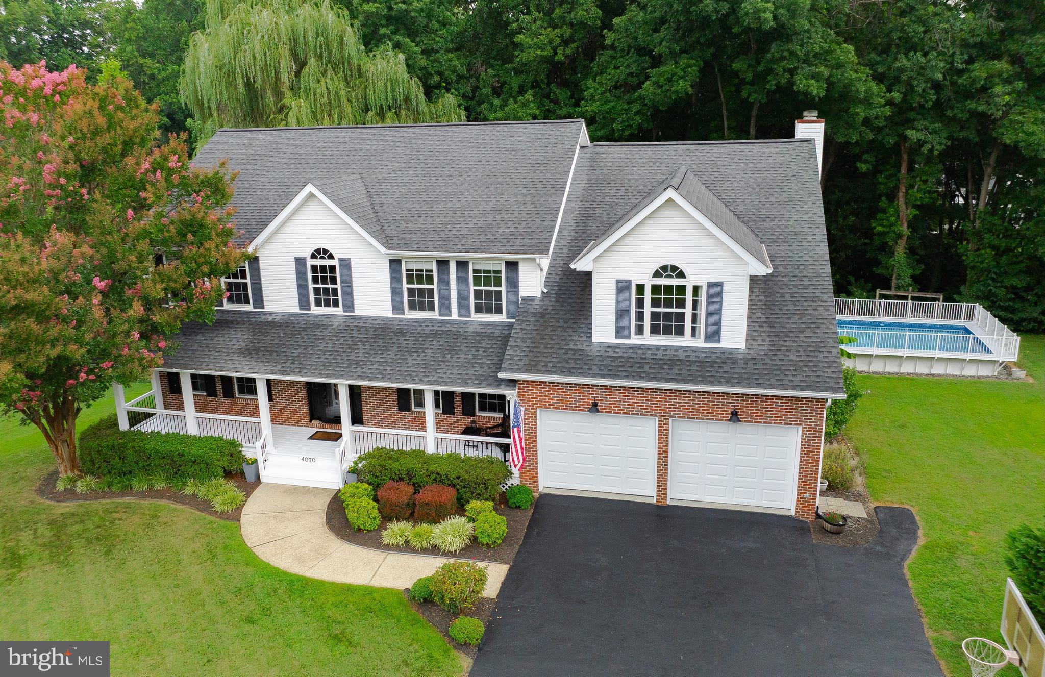 4070 WEEPING WILLOW LANE