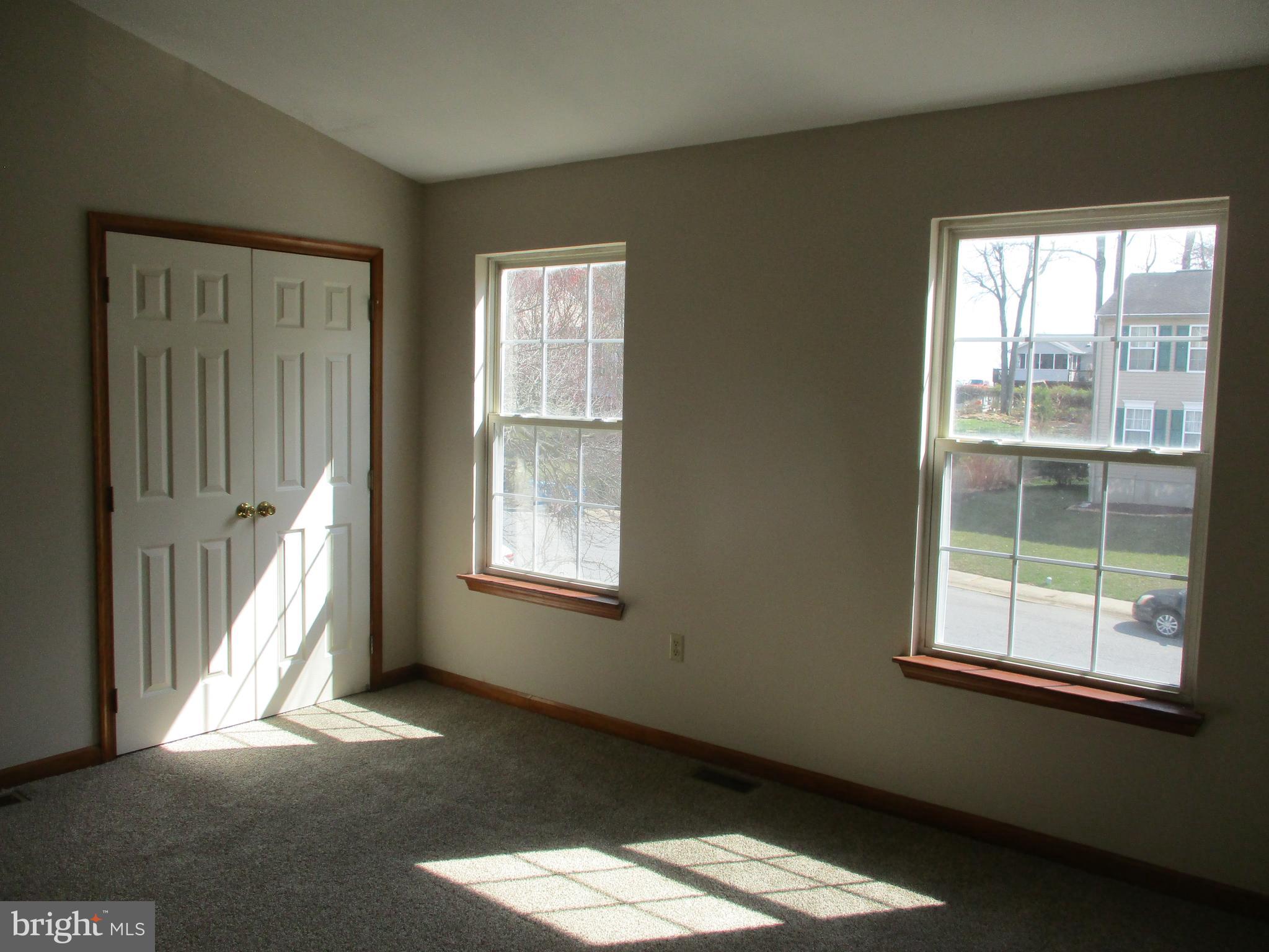 WASHINGTON WOODS - Residential