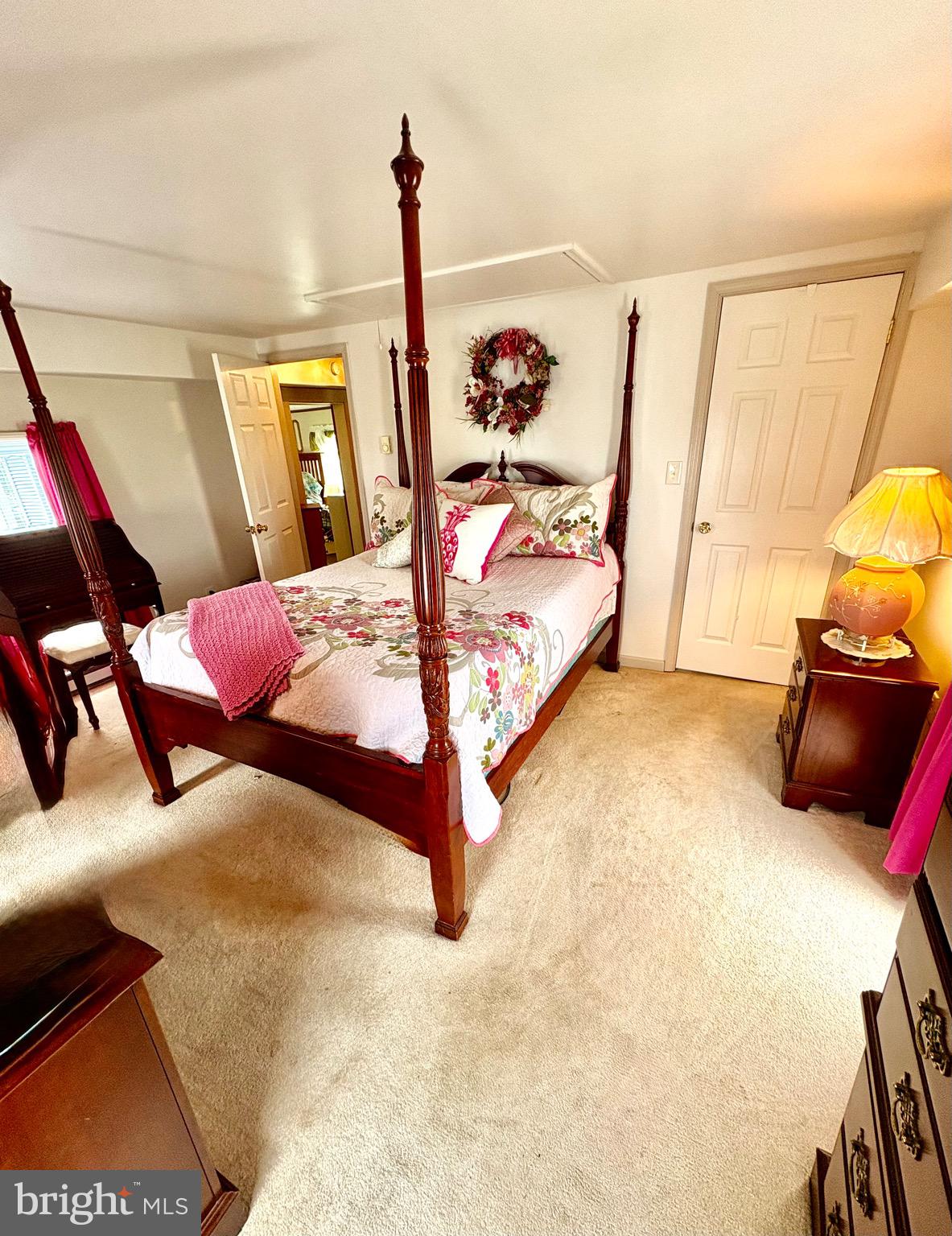 SMITH ISLAND - Residential